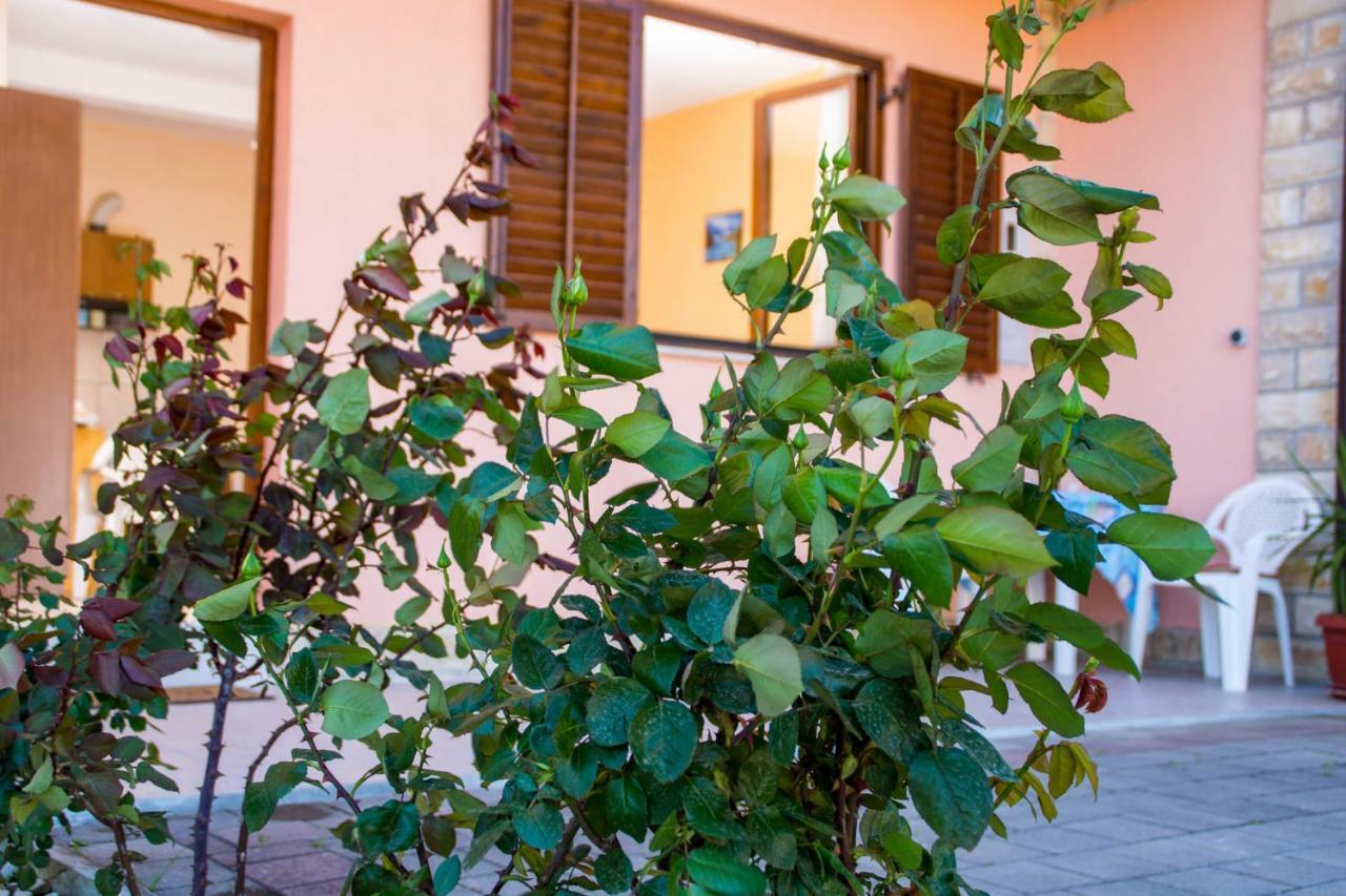 Apartmani A.Teskera Трогір Екстер'єр фото